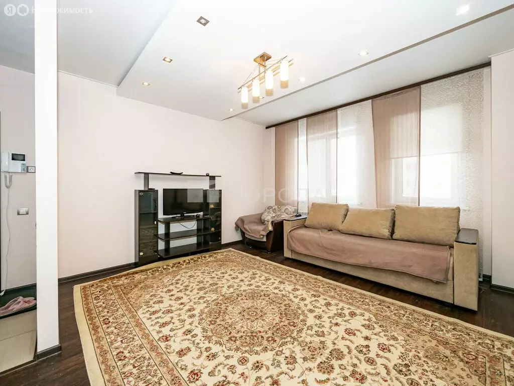 3-комнатная квартира: Новосибирск, улица Галущака, 17 (80.6 м) - Фото 2