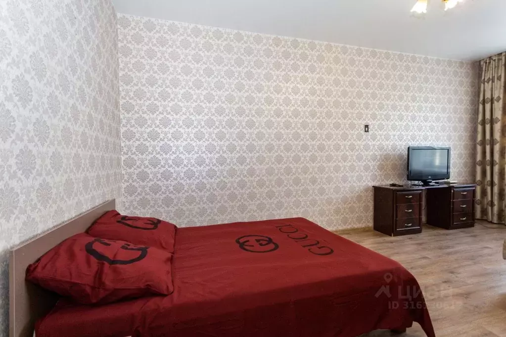 2-к кв. Новосибирская область, Новосибирск ул. Челюскинцев, 3 (50.0 м) - Фото 1