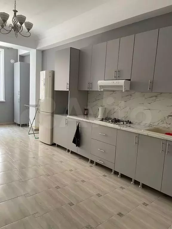 2-к. квартира, 60 м, 3/13 эт. - Фото 0