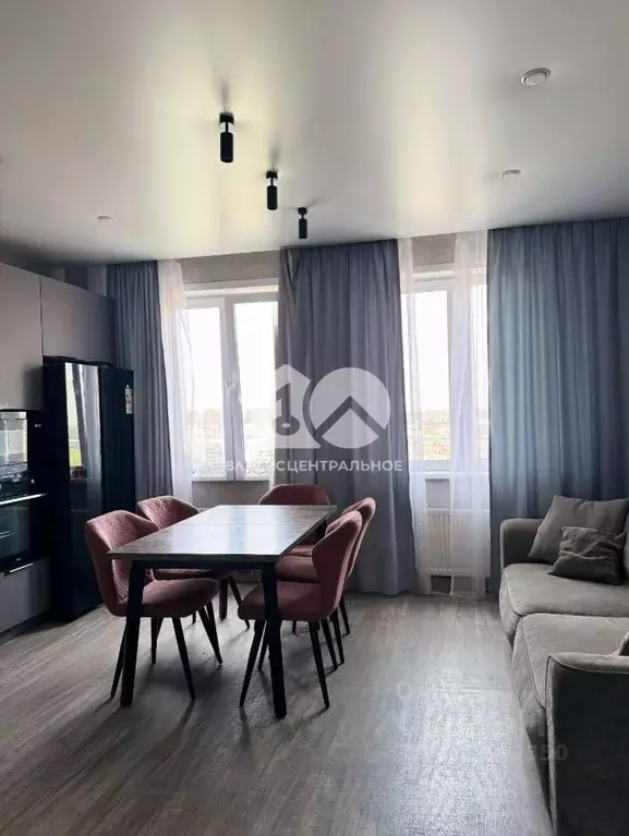 3-к кв. Новосибирская область, Новосибирск ул. Курчатова, 18 (60.0 м) - Фото 0