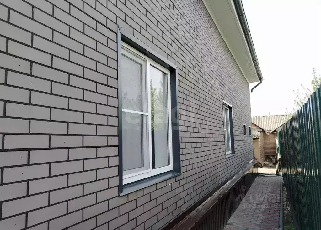Дом в Курская область, Курск ул. Орджоникидзе, 36 (120 м) - Фото 1