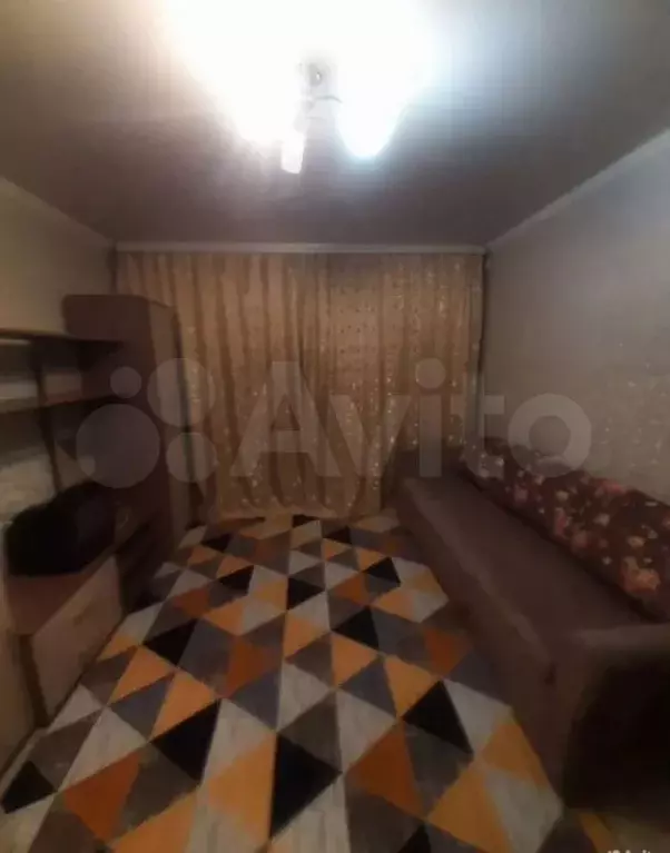 Комната 15 м в 1-к., 5/5 эт. - Фото 0