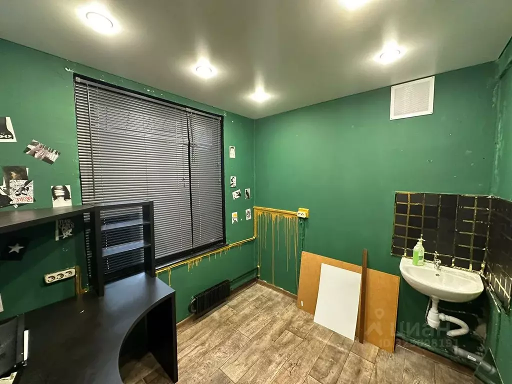 Помещение свободного назначения в Москва ул. Маршала Катукова, 11К2 (6 ... - Фото 1