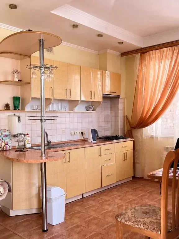 Дом в Крым, Ялта ул. Дражинского, 32кв1 (300 м) - Фото 1