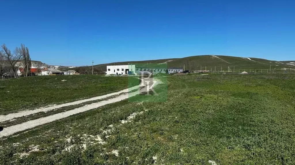 Производственное помещение в Крым, Белогорский район, с. Цветочное ул. ... - Фото 1