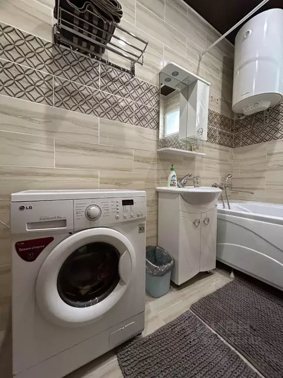 3-к кв. Саха (Якутия), Алдан ул. Бертина, 90 (64.0 м) - Фото 1