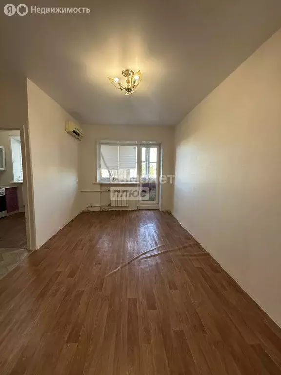 1-комнатная квартира: Волгоград, улица 64-й Армии, 81 (29 м) - Фото 1