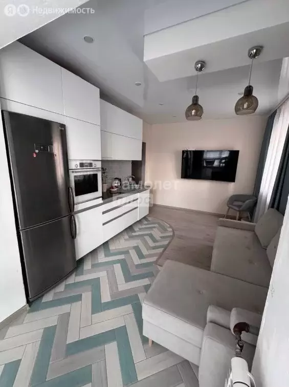 2-комнатная квартира: Тюмень, улица Бориса Житкова, 5к1 (55 м) - Фото 2