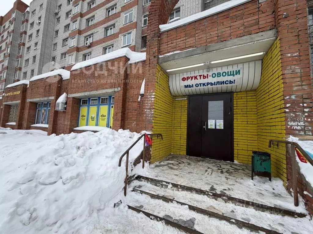 Торговая площадь в Чувашия, Чебоксары Эгерский бул., 59 (185 м) - Фото 1