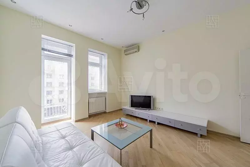 3-к. квартира, 70 м, 7/8 эт. - Фото 0