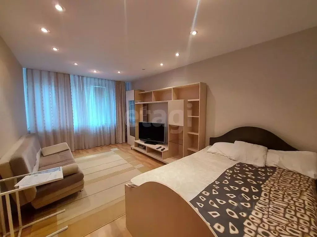 2-к кв. Ямало-Ненецкий АО, Новый Уренгой Дружба мкр, 1/4 (54.0 м) - Фото 1