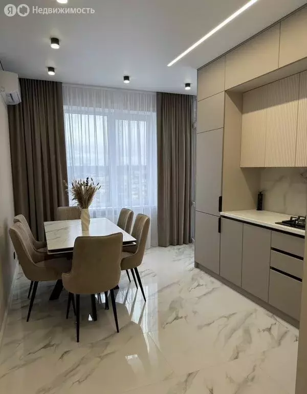 2-комнатная квартира: Ставрополь, Гражданская улица, 1/1 (67 м) - Фото 1