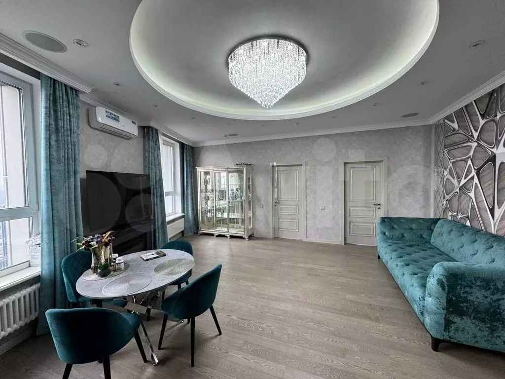 3-к. квартира, 90 м, 34/37 эт. - Фото 1