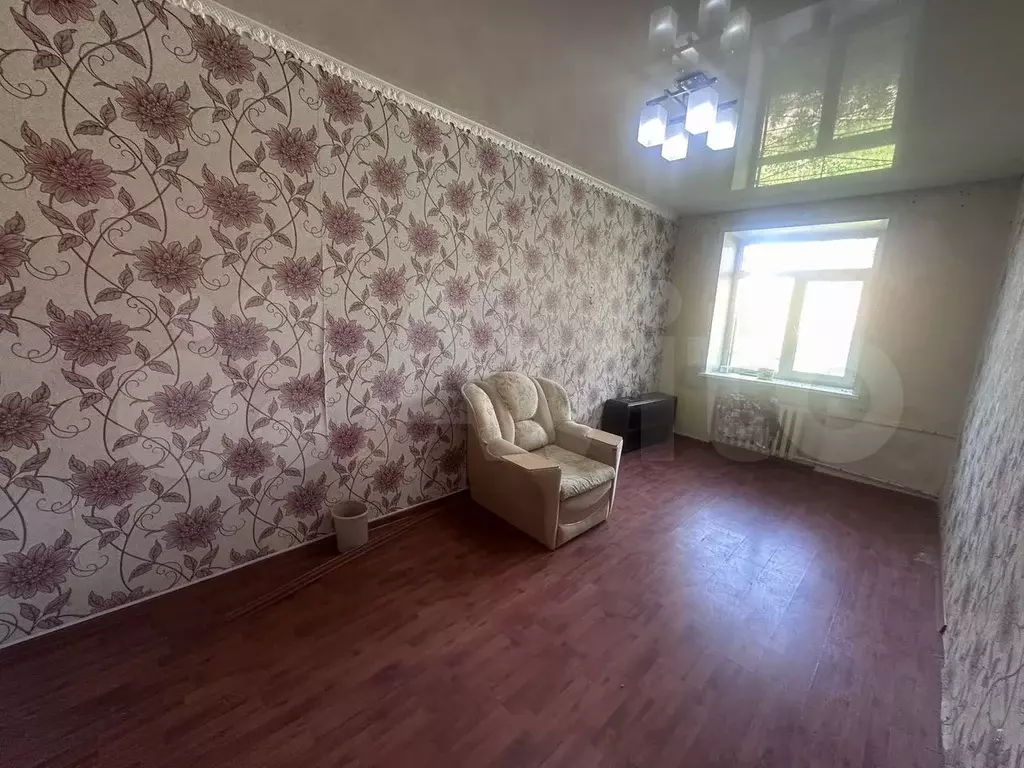 Комната 15,7 м в 3-к., 1/2 эт. - Фото 0