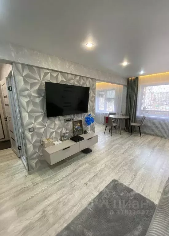 2-к кв. Иркутская область, Ангарск 92/93 кв-л, 17 (44.5 м) - Фото 0