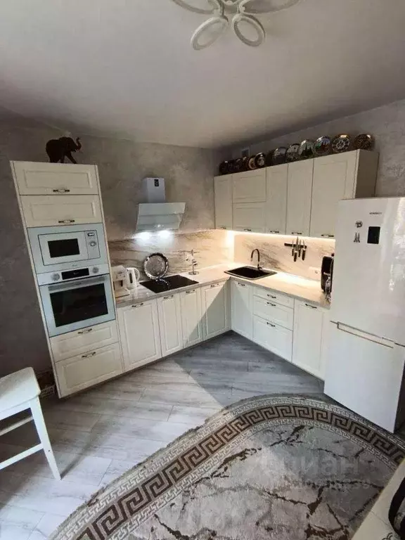 Квартира, 3 комнаты, 84.5 м - Фото 0