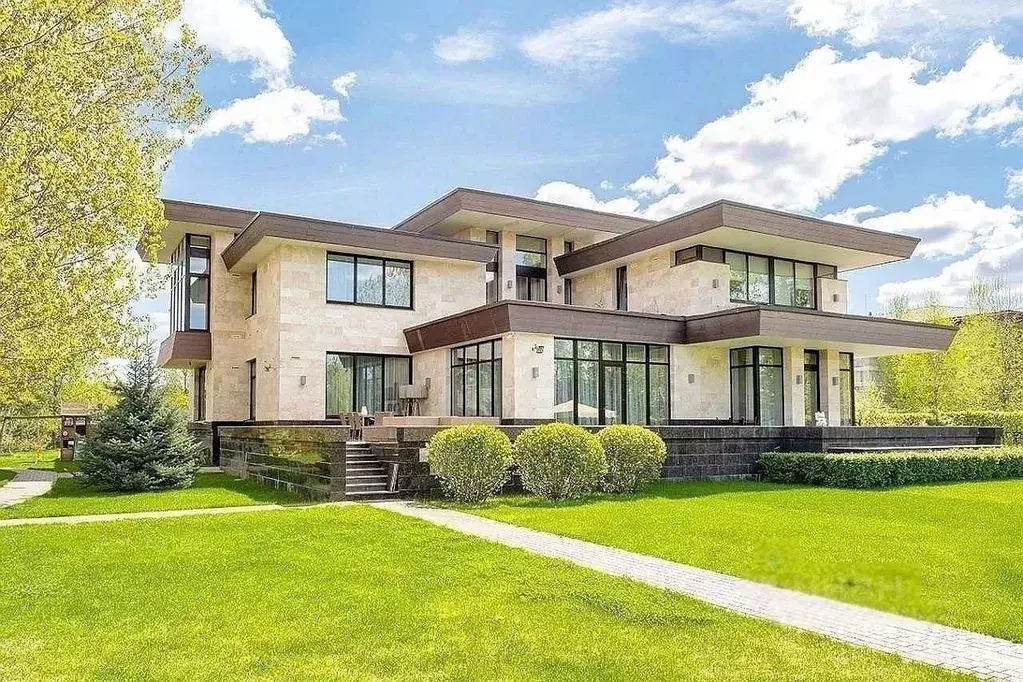 Дом в Краснодарский край, Сочи ул. Яна Фабрициуса, 2/24Г (460 м) - Фото 2