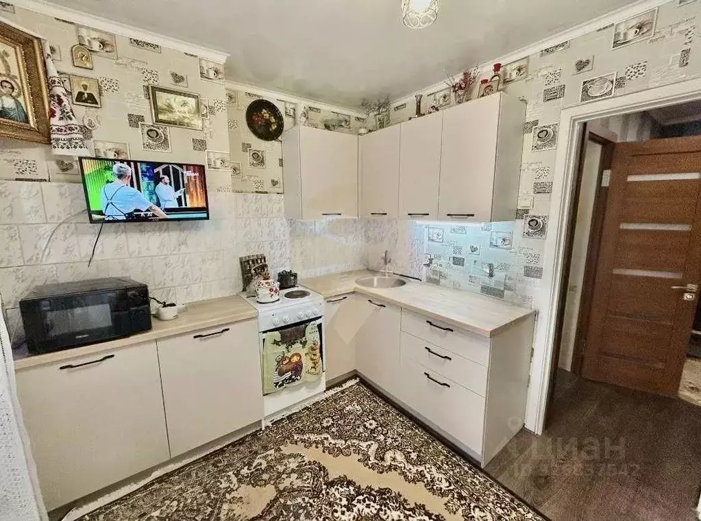 1-к кв. Белгородская область, Старый Оскол Макаренко мкр, 40 (38.0 м) - Фото 1