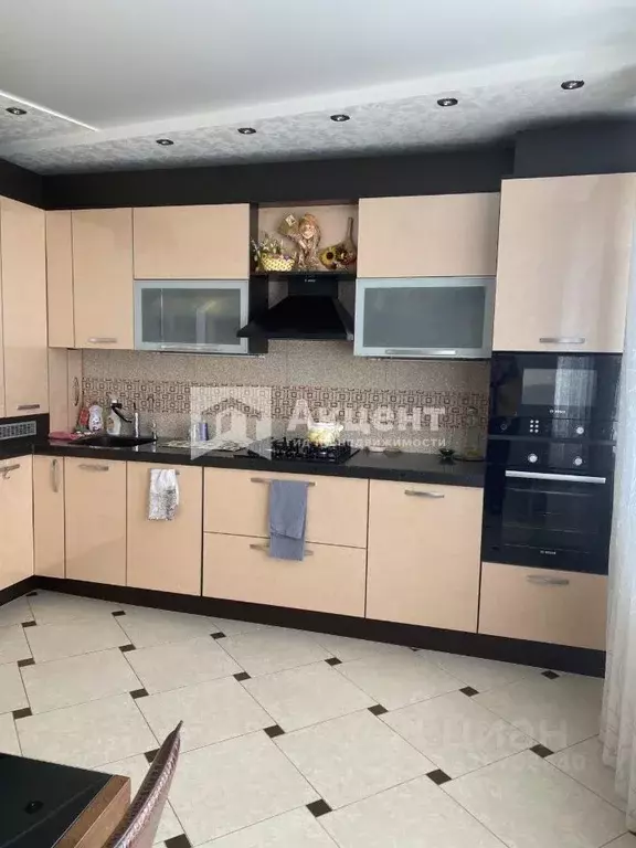 2-к кв. Ивановская область, Иваново ул. Комсомольская, 17 (80.0 м) - Фото 1