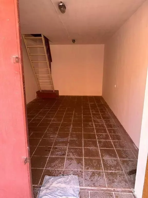 Гараж в Краснодарский край, Краснодар Рашпилевская ул., 142 (30 м) - Фото 2