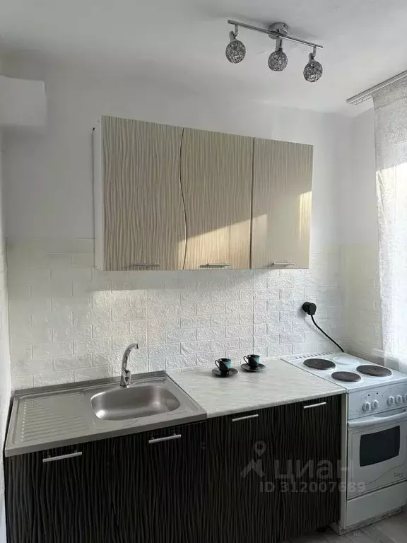 1-к кв. Иркутская область, Иркутск Приморский мкр, 25 (30.0 м) - Фото 1