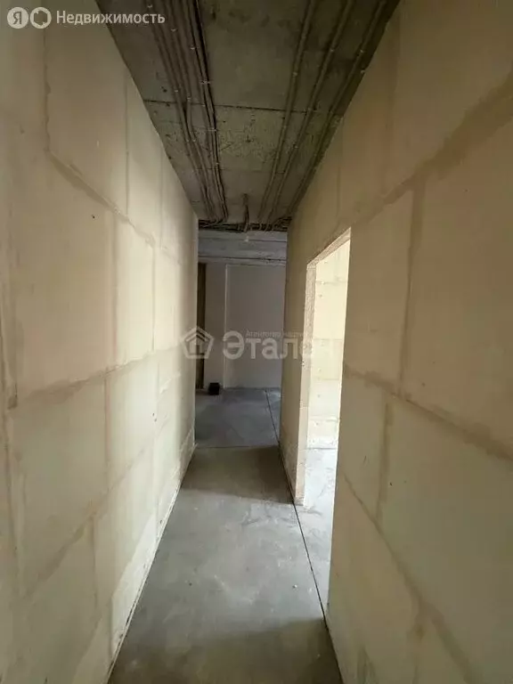 2-комнатная квартира: Волгоград, улица 64-й Армии, 48 (56 м) - Фото 1