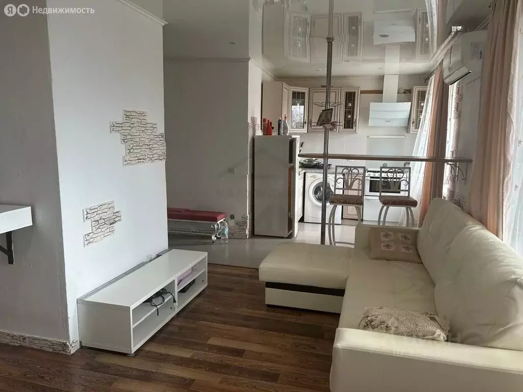 Квартира-студия: Калуга, улица Белинского, 6 (34 м) - Фото 0