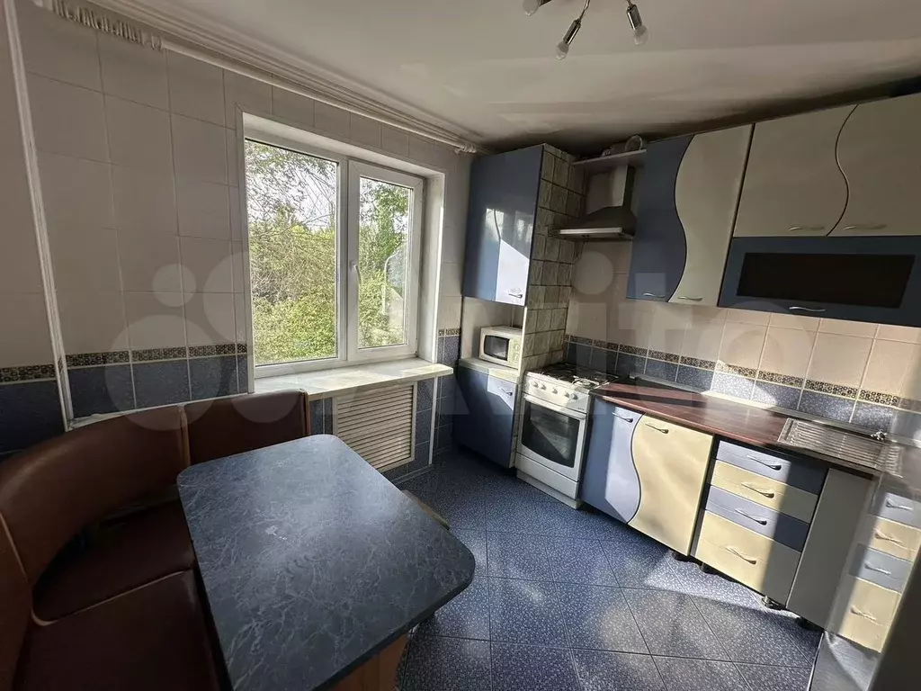 2-к. квартира, 54 м, 3/5 эт. - Фото 1