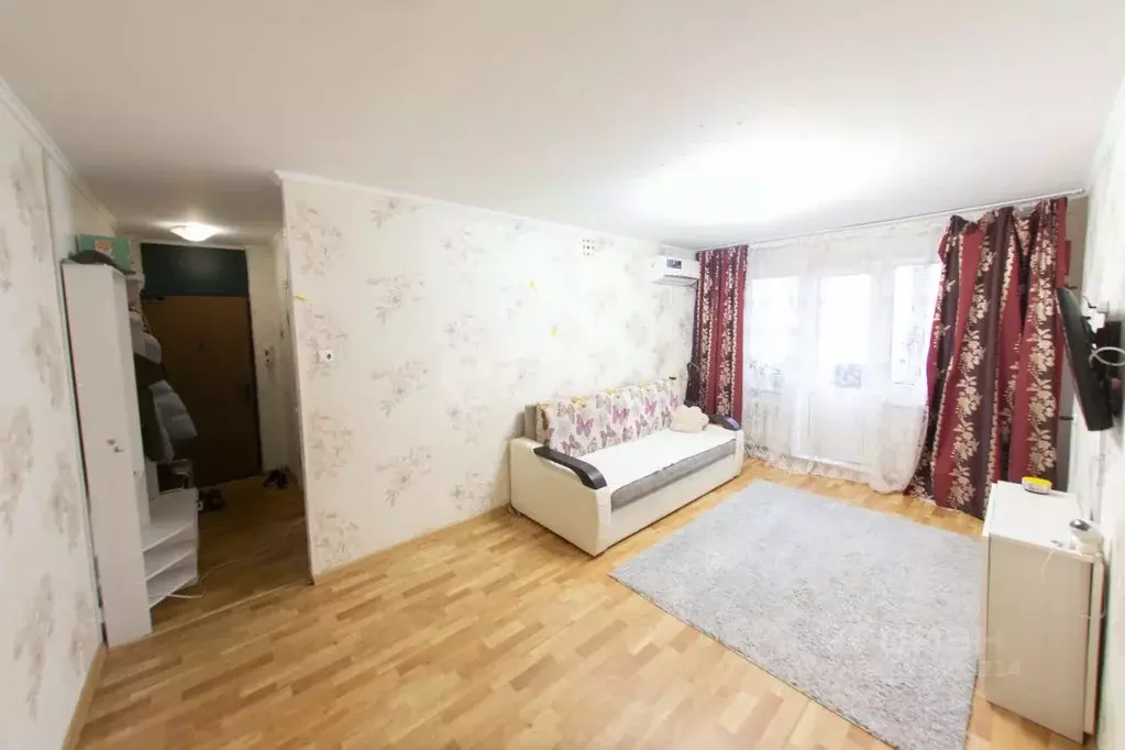 3-к кв. Татарстан, Альметьевск просп. Габдуллы Тукая, 23 (59.0 м) - Фото 1