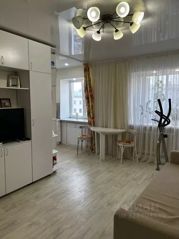 2-к кв. Омская область, Омск ул. Красина, 1 (42.8 м) - Фото 1