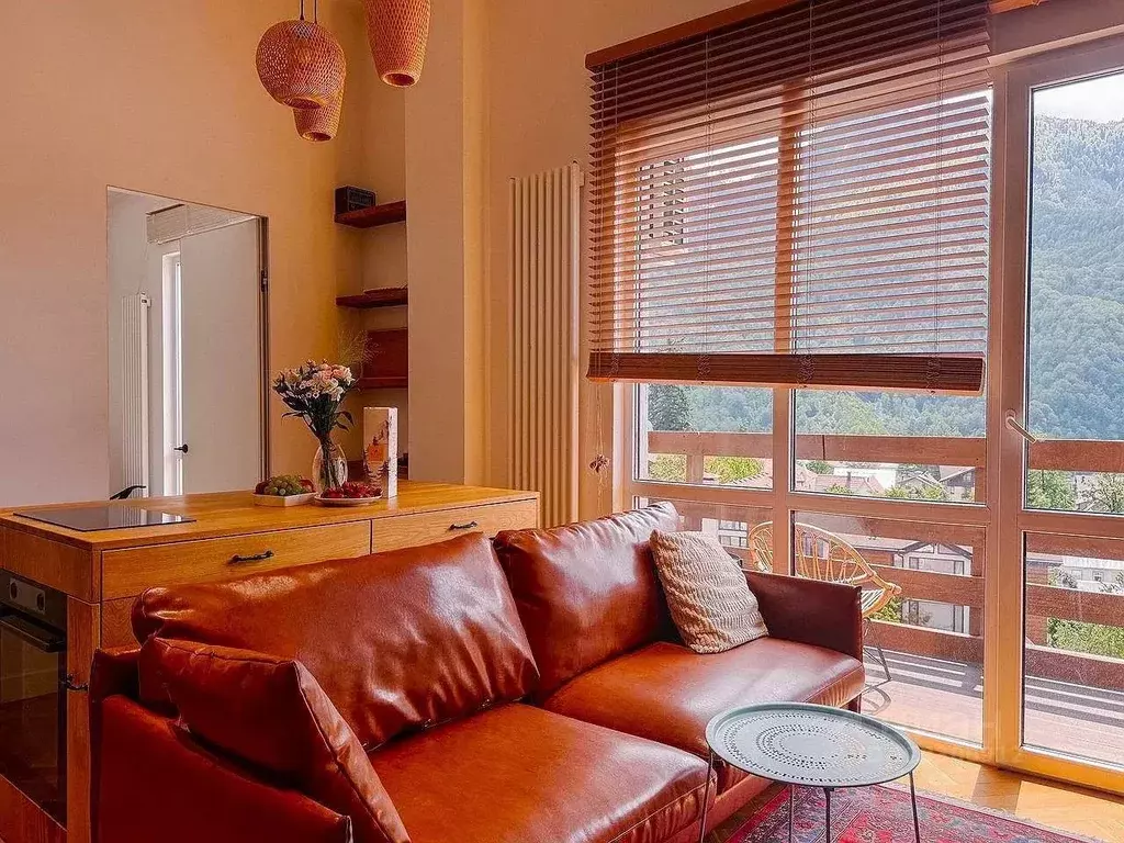 2-к кв. Краснодарский край, Сочи Красная Поляна пгт, ул. Пчеловодов, 9 ... - Фото 2