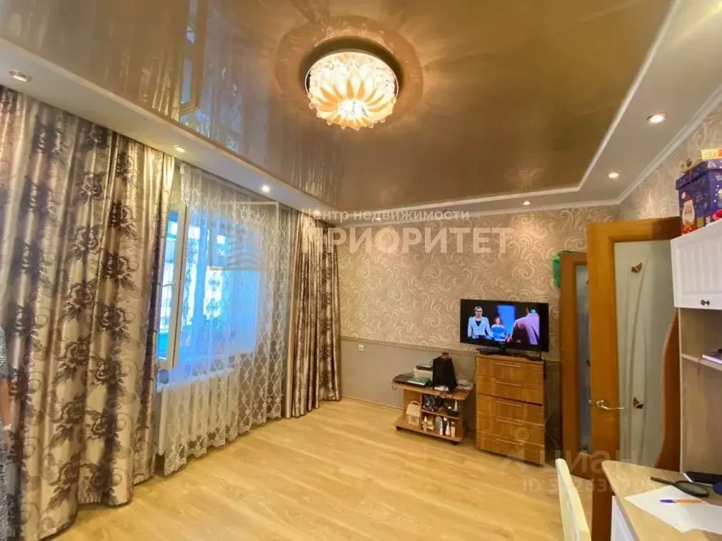2-к кв. Саха (Якутия), Якутск ул. Жорницкого, 7/29 (60.0 м) - Фото 0