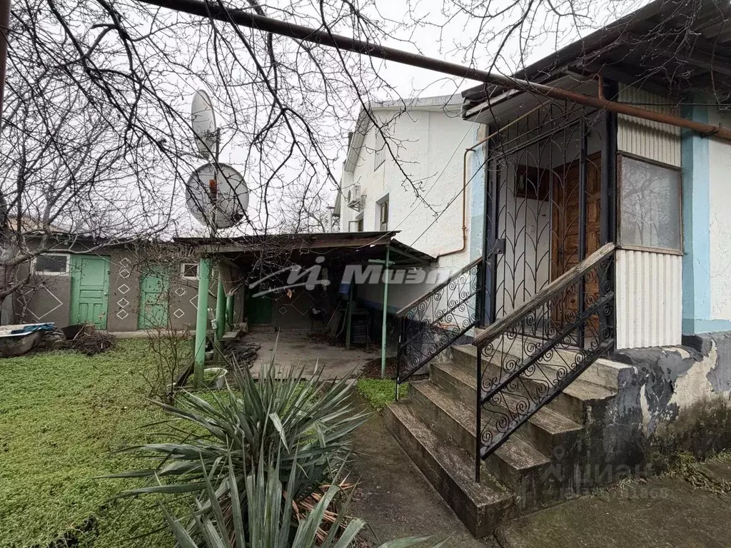 2-к кв. Крым, Симферополь ул. 51-й Армии, 49А (39.3 м) - Фото 1