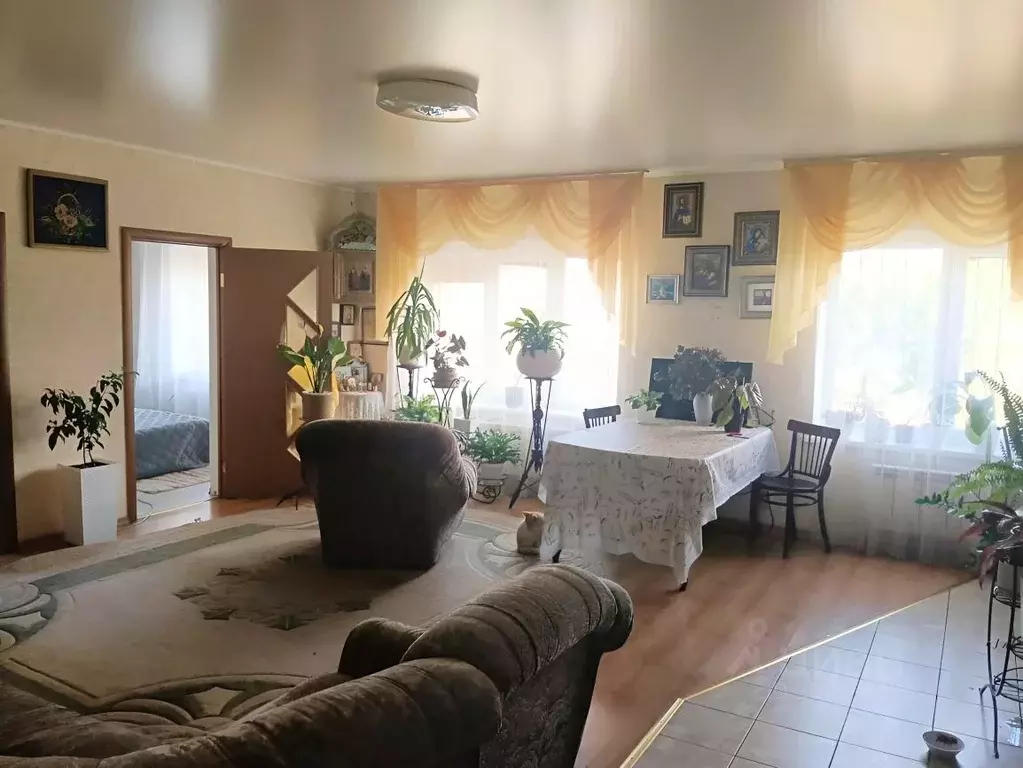 Дом в Астраханская область, Астрахань Карачинская ул., 43Б (80 м) - Фото 2