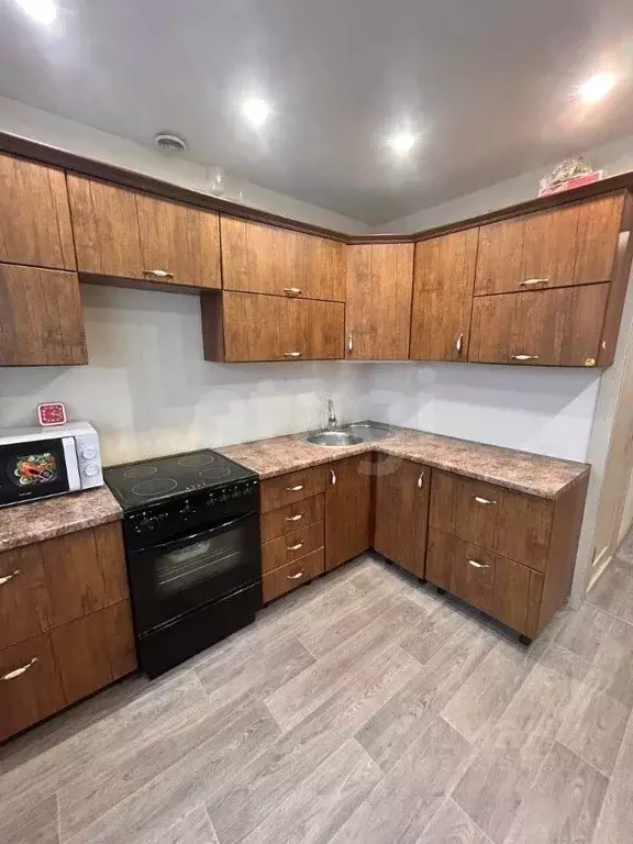 2-к кв. Тюменская область, Тюмень Новосибирская ул., 119 (50.1 м) - Фото 0