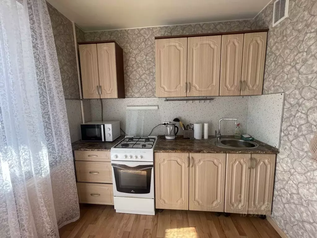 1-к кв. Псковская область, Псков ул. Кузбасской Дивизии, 30 (33.0 м) - Фото 0