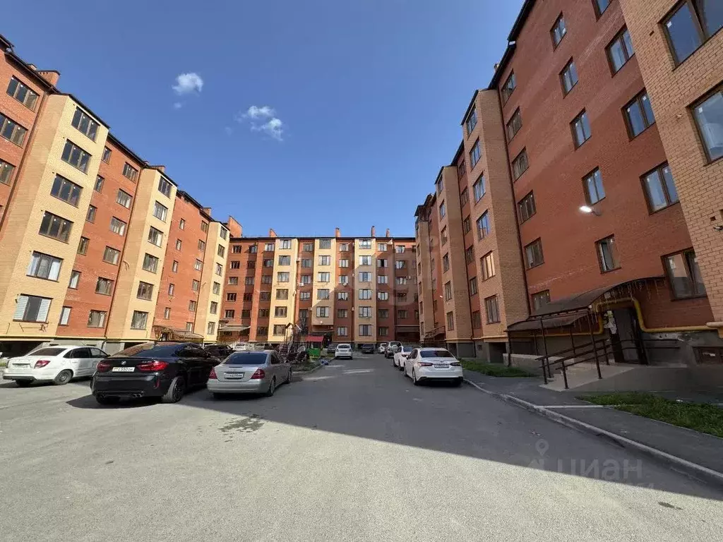 4-к кв. Северная Осетия, Владикавказ ул. Билара Кабалоева, 8А (160.0 ... - Фото 0