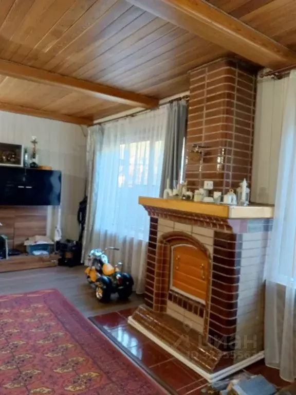 Дом в Красноярский край, Красноярск Лесная ул., 39 (110 м) - Фото 1