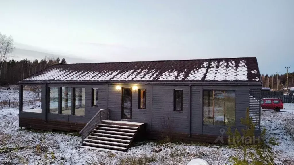 Дом в Ленинградская область, Выборгский район, Приморское городское ... - Фото 1