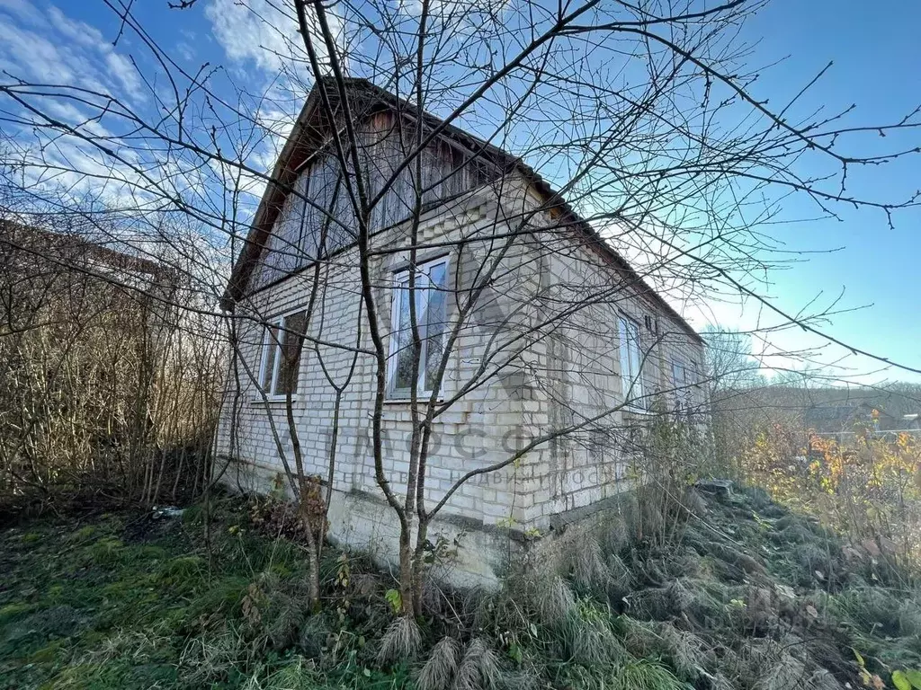 Дом в Краснодарский край, Хадыженск Апшеронский район, Самарская ул. ... - Фото 1