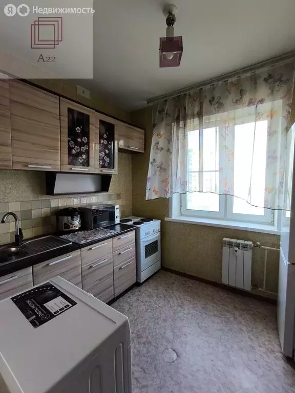 2-комнатная квартира: Барнаул, Сиреневая улица, 52 (51 м) - Фото 0