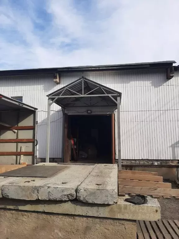 Склад в Омская область, Омск ул. Вавилова, 242Р (500 м) - Фото 1