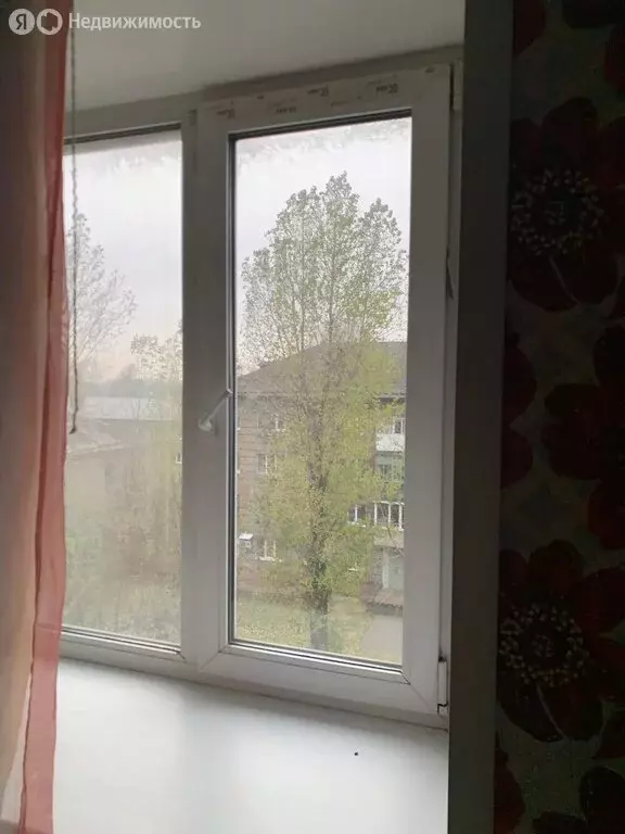 4-комнатная квартира: Ясная Поляна, улица Механизаторов, 2 (62 м) - Фото 1