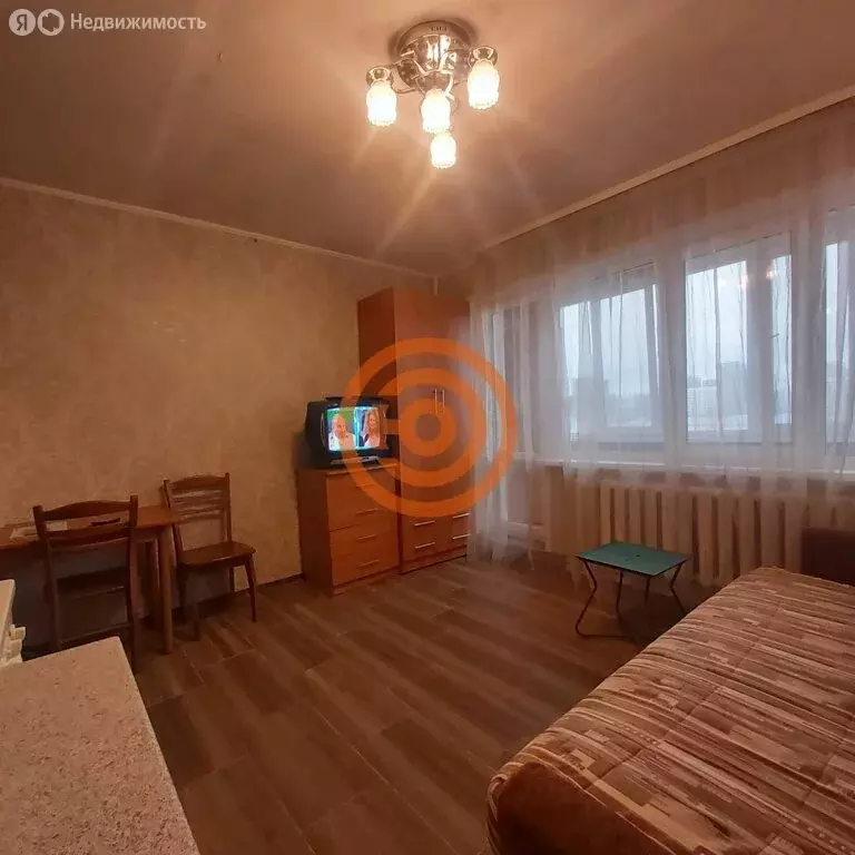 Квартира-студия: Тюмень, улица 30 лет Победы, 105 (18 м) - Фото 2