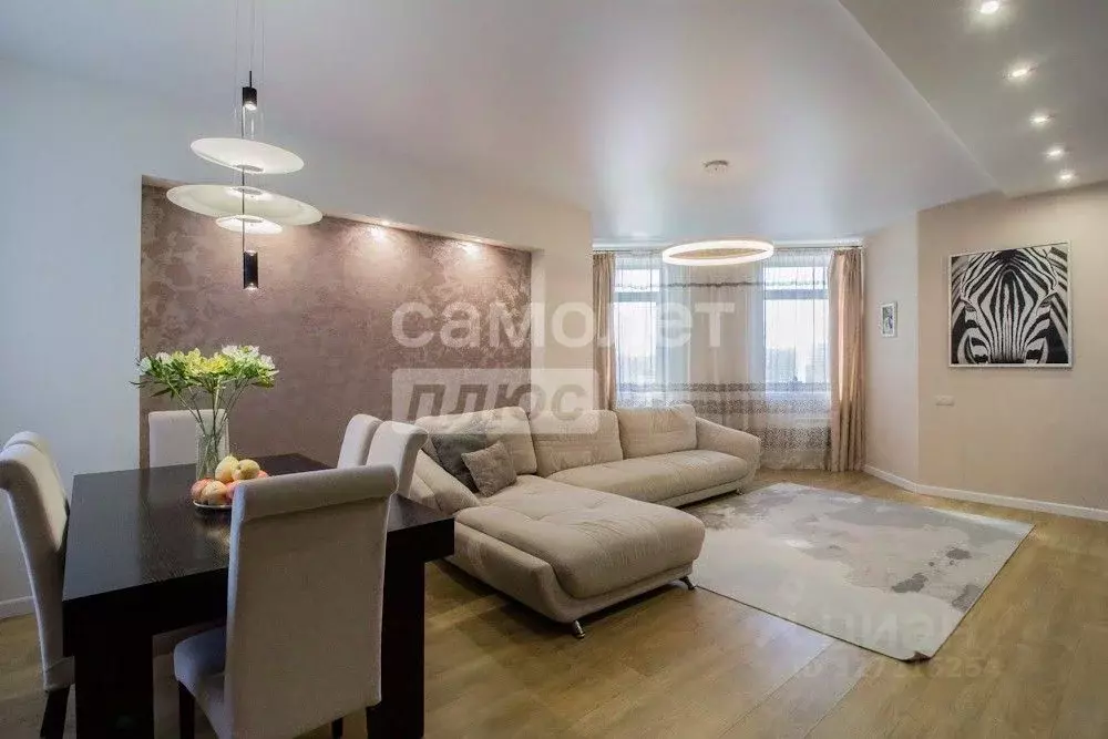 3-к кв. Приморский край, Владивосток ул. Кирова, 25Д (113.7 м) - Фото 1