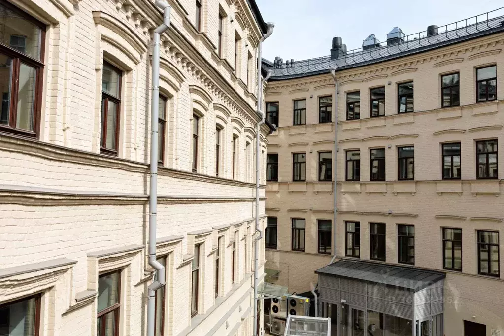 Офис в Татарстан, Казань ул. Баумана, 86 (3567 м) - Фото 1