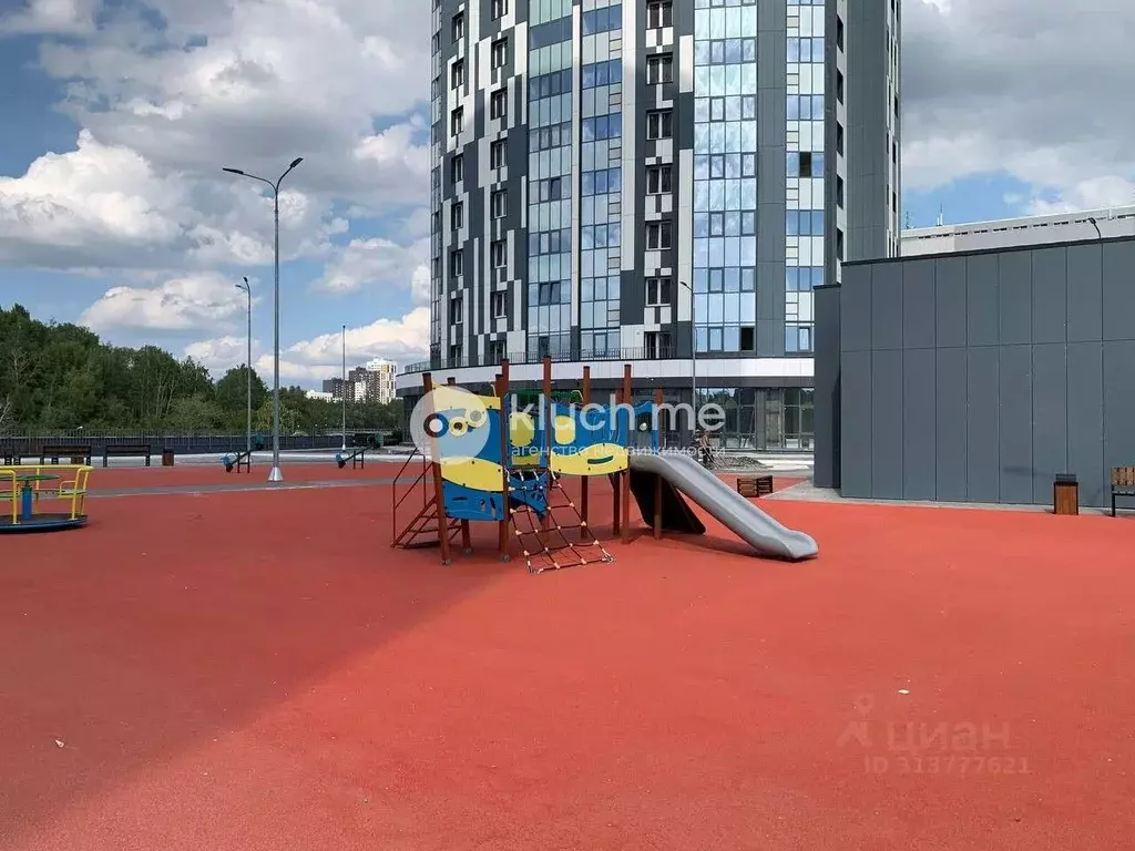 3-к кв. Татарстан, Казань Танковая ул., 2 (104.0 м) - Фото 0