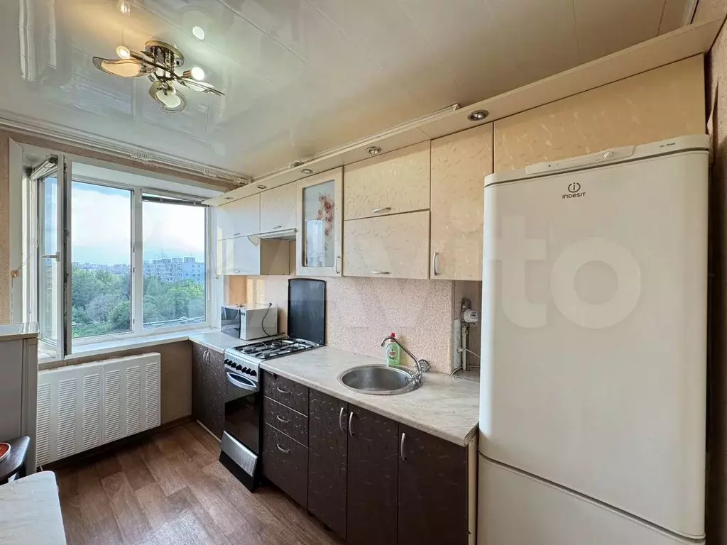 3-к. квартира, 61 м, 9/9 эт. - Фото 0