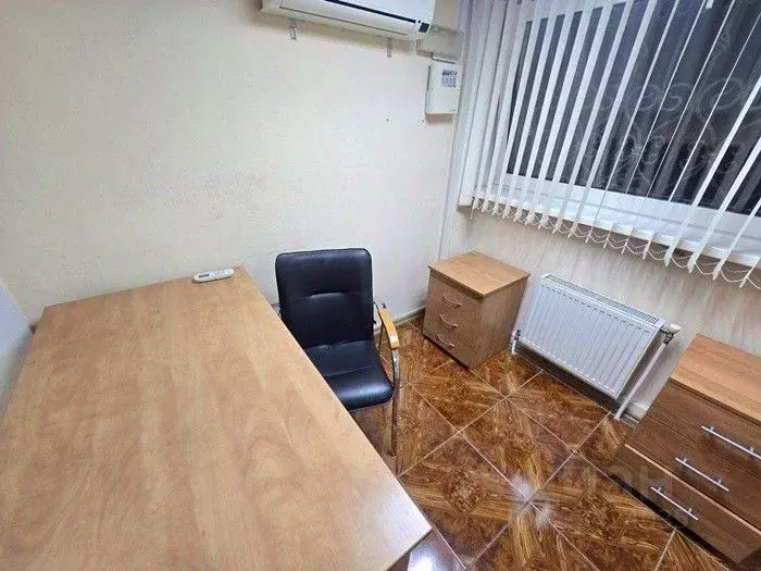 Офис в Севастополь ул. Кулакова, 37 (5 м) - Фото 2