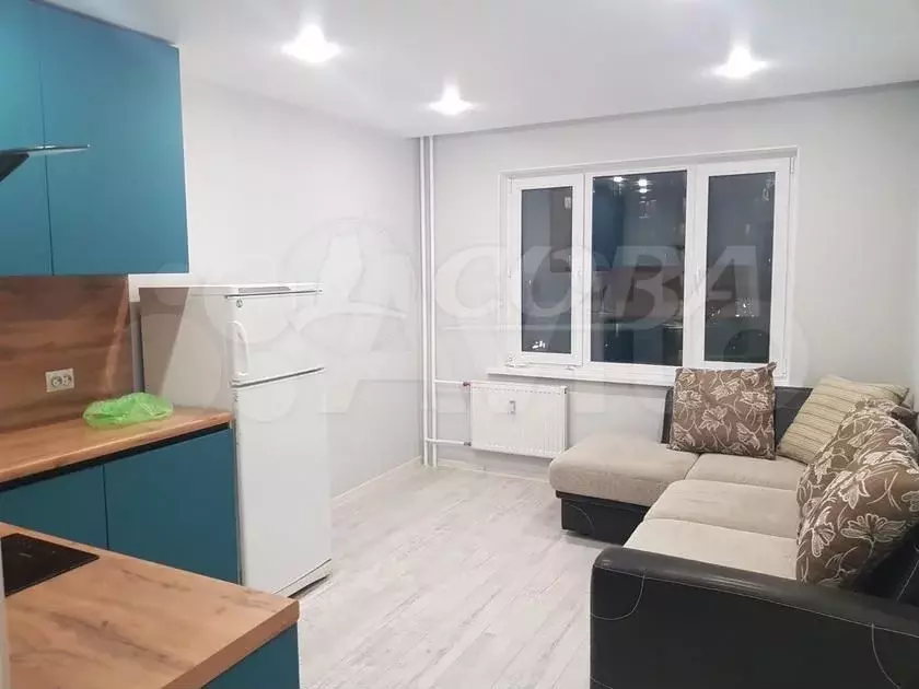 1-к. квартира, 40 м, 7/15 эт. - Фото 1